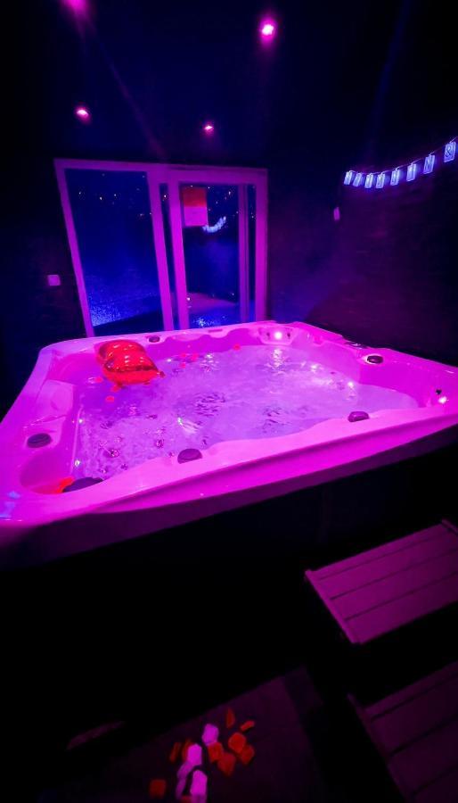 Appart Avec Jacuzzi, Et Terrasse Marsiglia Esterno foto